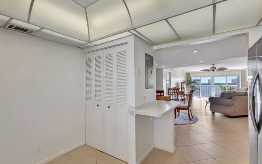 801 Lake Shore Drive #403, West Palm Beach, FL 33403 (MLS # TB8352074)